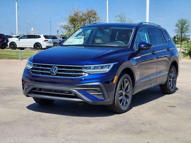 2024 Volkswagen Tiguan SE 2