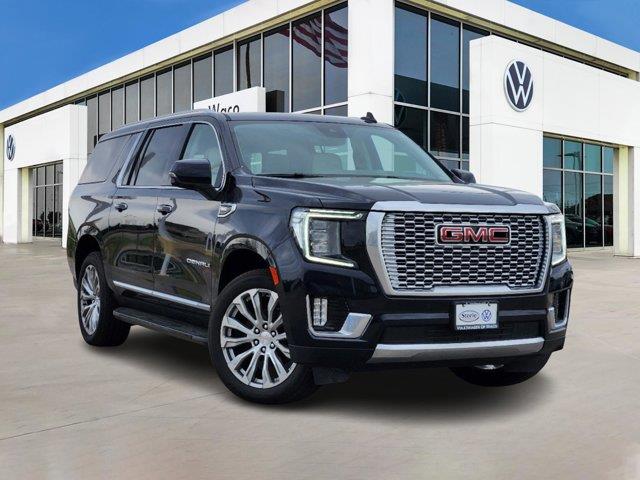 2023 GMC Yukon XL Denali 1