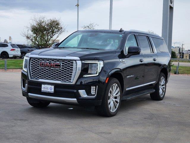 2023 GMC Yukon XL Denali 2