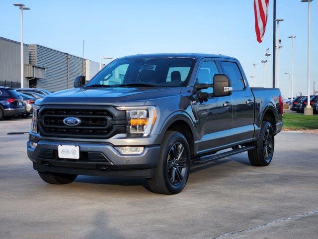 2021 Ford F-150 XLT 2