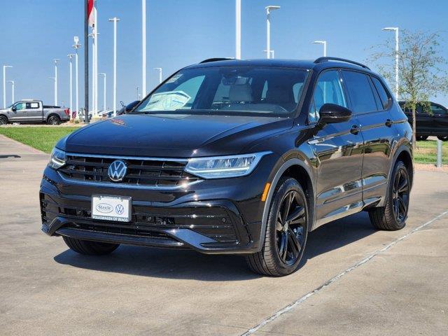 2024 Volkswagen Tiguan SE R-Line Black 2