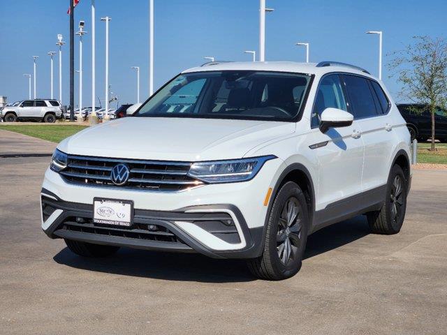 2024 Volkswagen Tiguan SE 2