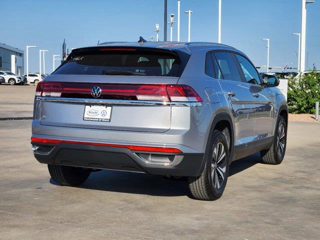 2024 Volkswagen Atlas Cross Sport 2.0T SE 3