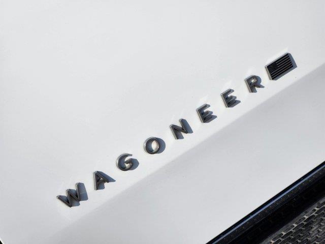 2023 Jeep Wagoneer L Series II 8