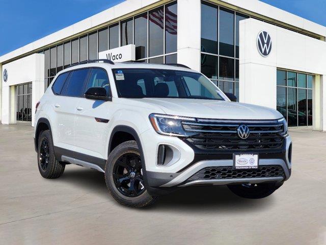 2024 Volkswagen Atlas 2.0T Peak Edition SEL 1