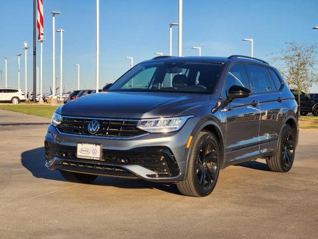 2024 Volkswagen Tiguan SE R-Line Black 2