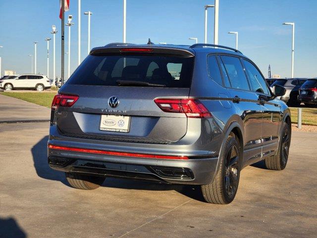 2024 Volkswagen Tiguan SE R-Line Black 3