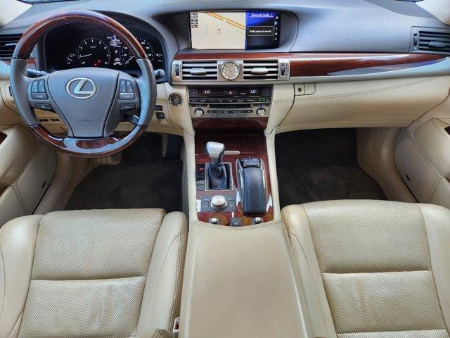 2016 Lexus LS 460  20