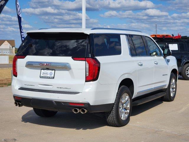 2023 GMC Yukon XL Denali 4