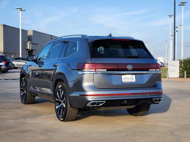 2025 Volkswagen Atlas 2.0T SEL Premium R-Line 4