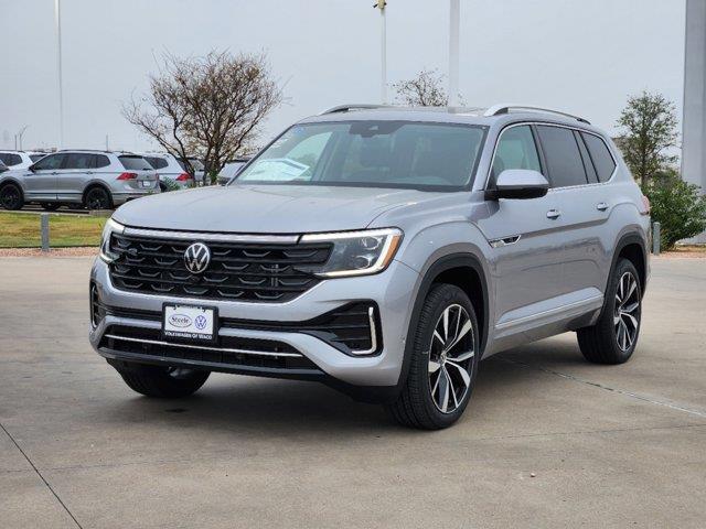 2025 Volkswagen Atlas 2.0T SEL Premium R-Line 2