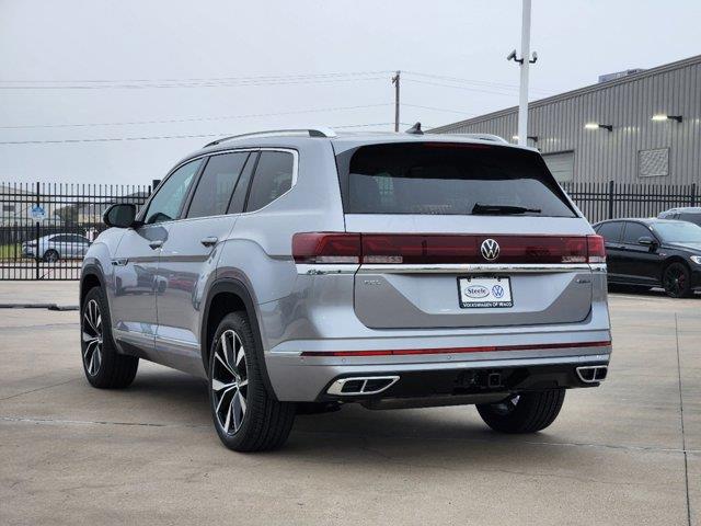 2025 Volkswagen Atlas 2.0T SEL Premium R-Line 4