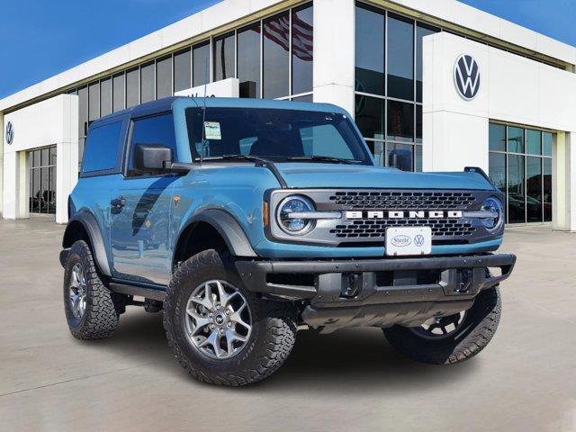 2022 Ford Bronco Badlands 1