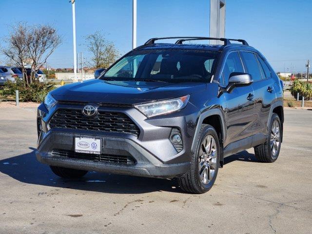 2020 Toyota RAV4 XLE Premium 2