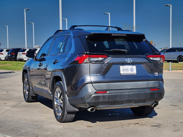 2020 Toyota RAV4 XLE Premium 4