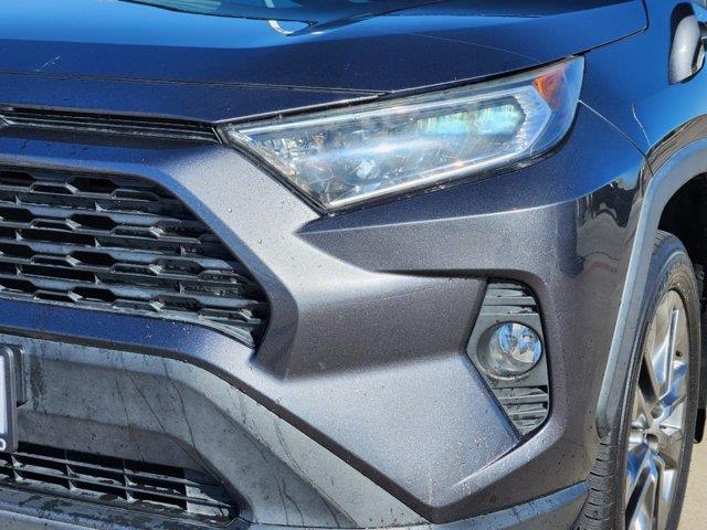 2020 Toyota RAV4 XLE Premium 5