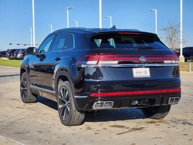 2025 Volkswagen Atlas Cross Sport 2.0T SEL Premium R-Line 4