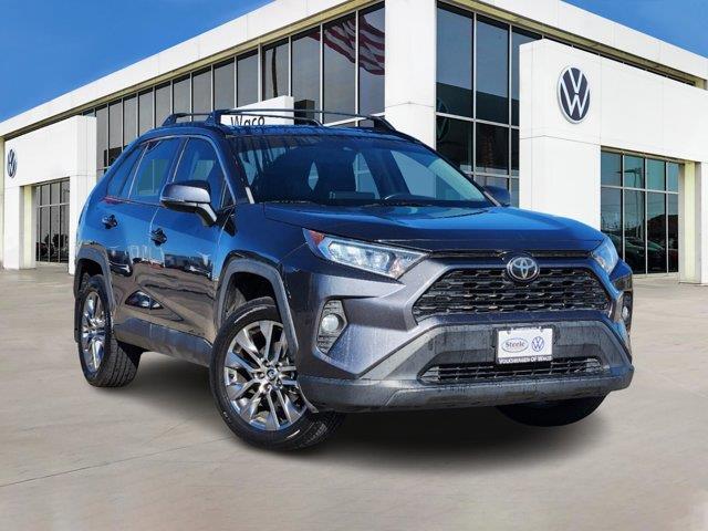 2020 Toyota RAV4 XLE Premium 1