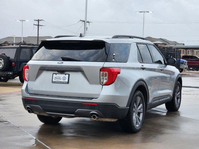 2022 Ford Explorer XLT 3