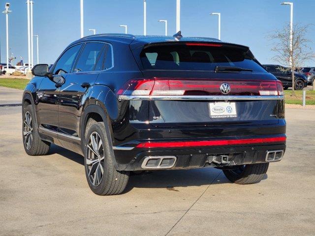 2024 Volkswagen Atlas Cross Sport 2.0T SEL Premium R-Line 4