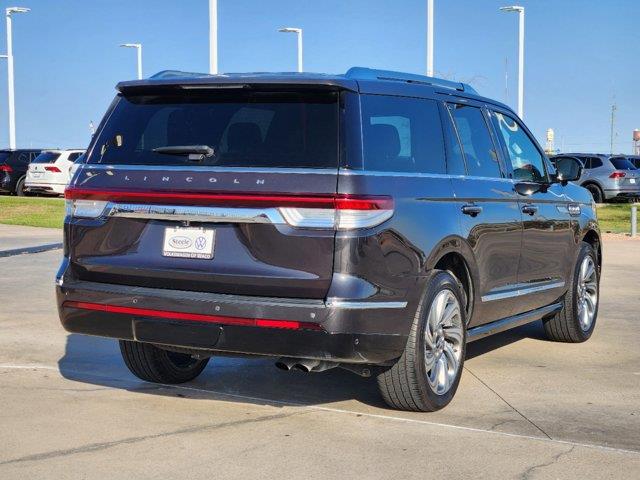 2023 Lincoln Navigator Reserve 3