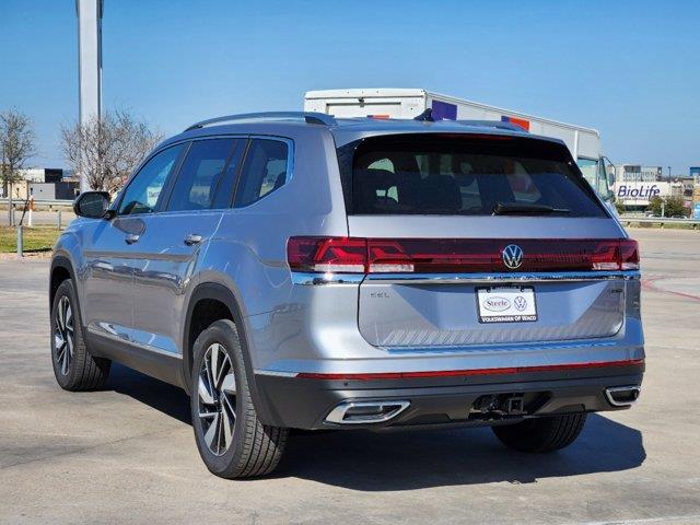 2024 Volkswagen Atlas 2.0T SEL 4