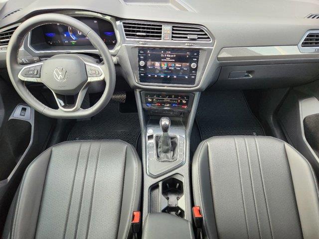 2023 Volkswagen Tiguan SE 22