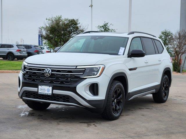 2024 Volkswagen Atlas 2.0T Peak Edition SE w/Technology 2