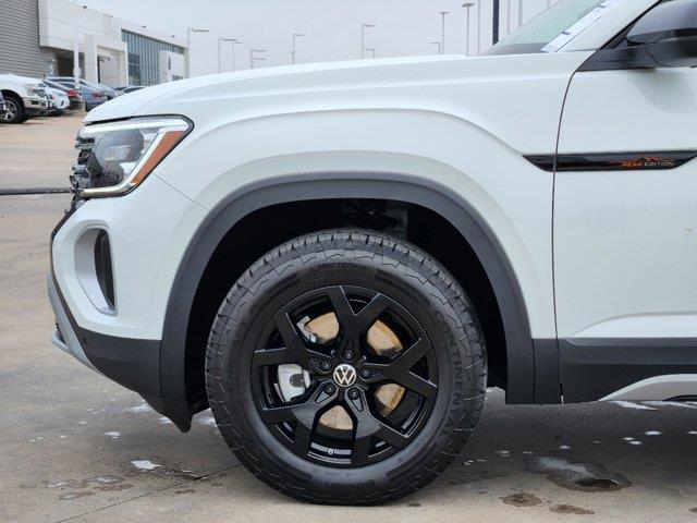 2024 Volkswagen Atlas 2.0T Peak Edition SE w/Technology 6