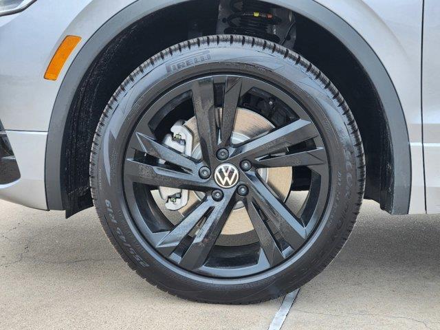 2024 Volkswagen Tiguan SE R-Line Black 7