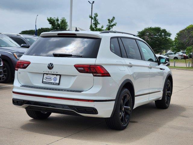 2024 Volkswagen Tiguan SE R-Line Black 3