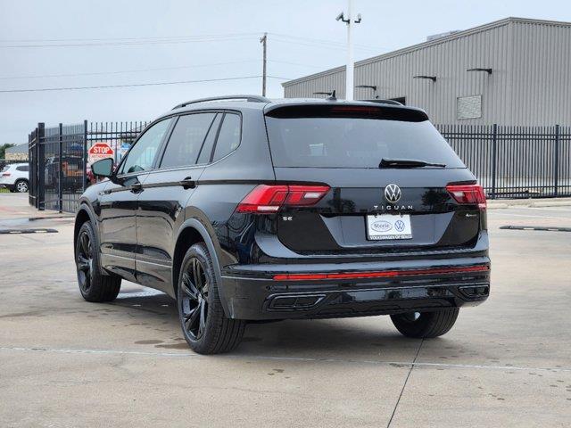 2024 Volkswagen Tiguan SE R-Line Black 4