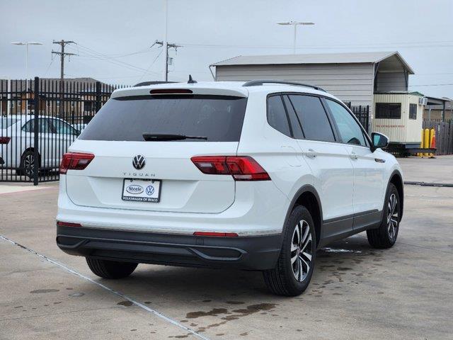 2024 Volkswagen Tiguan S 3