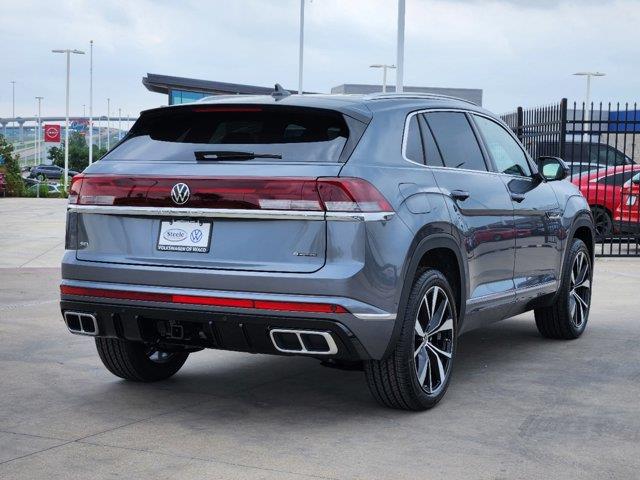 2024 Volkswagen Atlas Cross Sport 2.0T SEL Premium R-Line 3