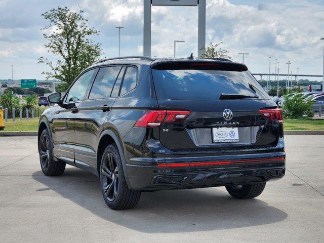 2024 Volkswagen Tiguan SE R-Line Black 3