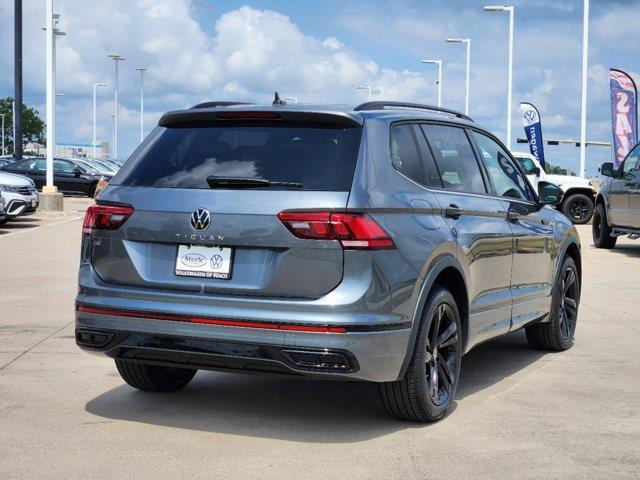 2024 Volkswagen Tiguan SE R-Line Black 3