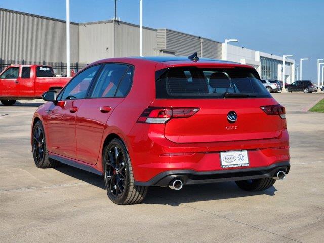 2024 Volkswagen Golf GTI 380 SE 4