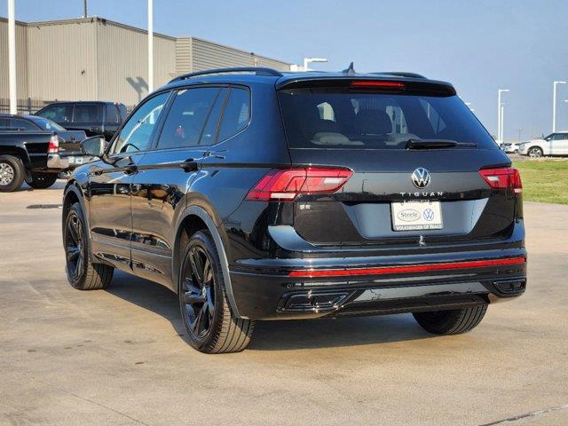 2024 Volkswagen Tiguan SE R-Line Black 4