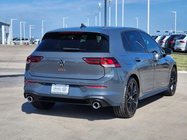 2024 Volkswagen Golf GTI 380 SE 3