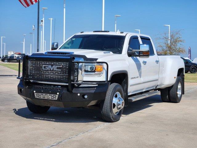 2019 GMC Sierra 3500HD Denali 2