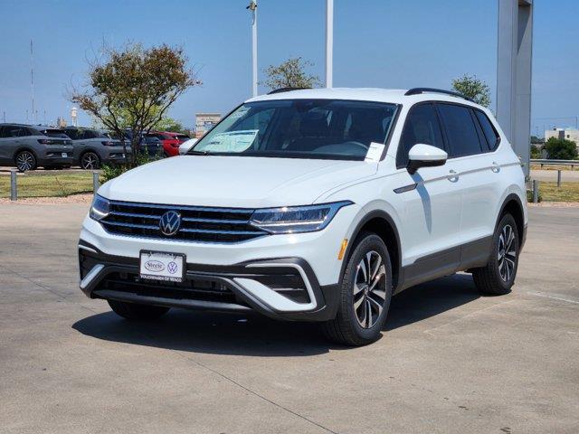 2024 Volkswagen Tiguan S 2