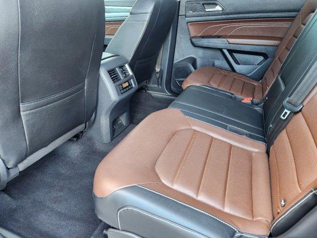 2022 Volkswagen Atlas 3.6L V6 SEL Premium R-Line 21