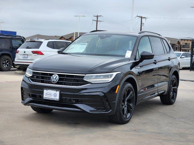 2024 Volkswagen Tiguan SE R-Line Black 2