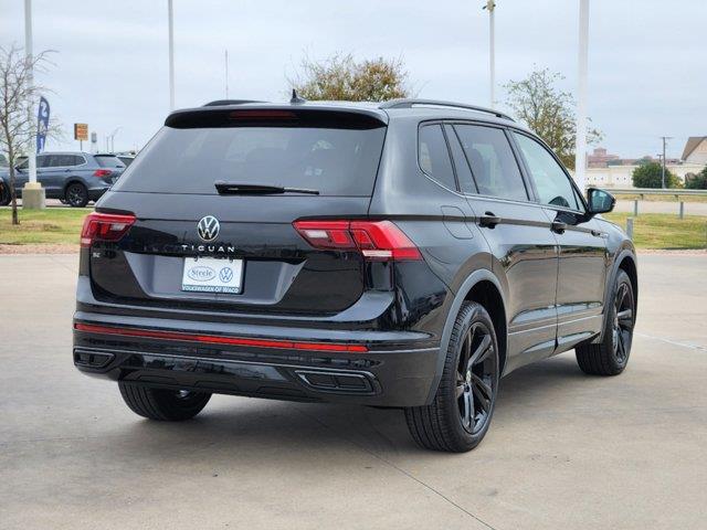 2024 Volkswagen Tiguan SE R-Line Black 3