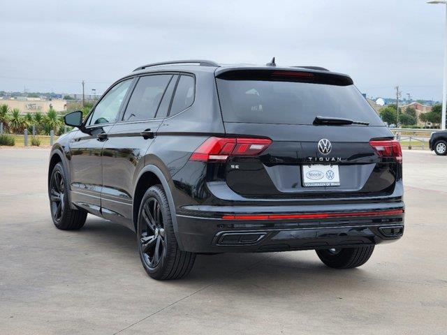 2024 Volkswagen Tiguan SE R-Line Black 4