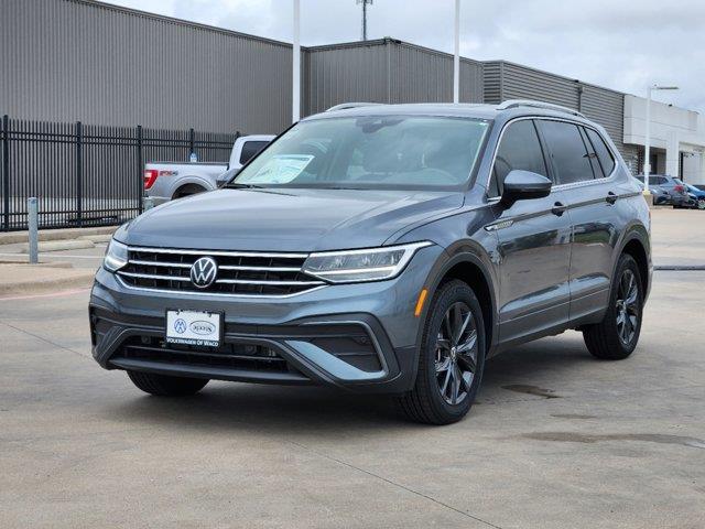 2024 Volkswagen Tiguan SE 2