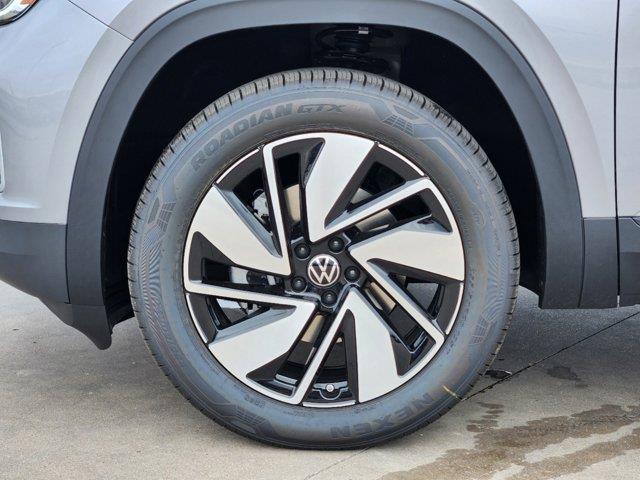 2024 Volkswagen Atlas 2.0T SE w/Technology 7