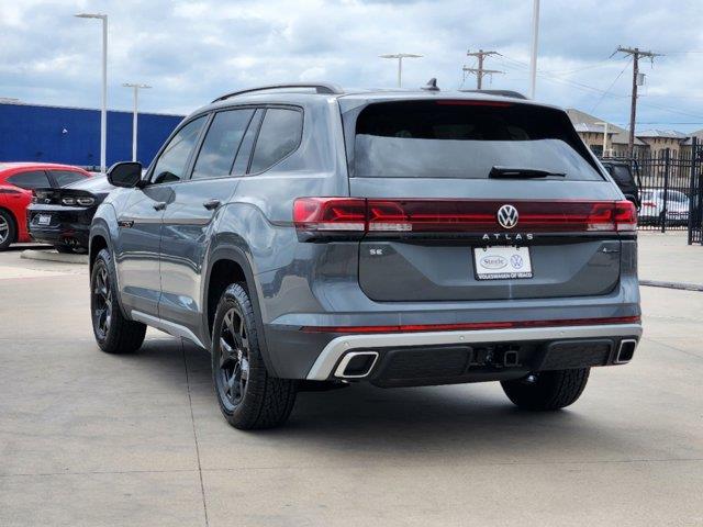 2024 Volkswagen Atlas 2.0T Peak Edition SE w/Technology 4