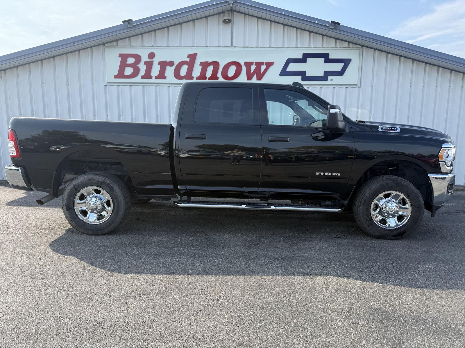 2024 RAM 2500 Big Horn Crew Cab 4WD