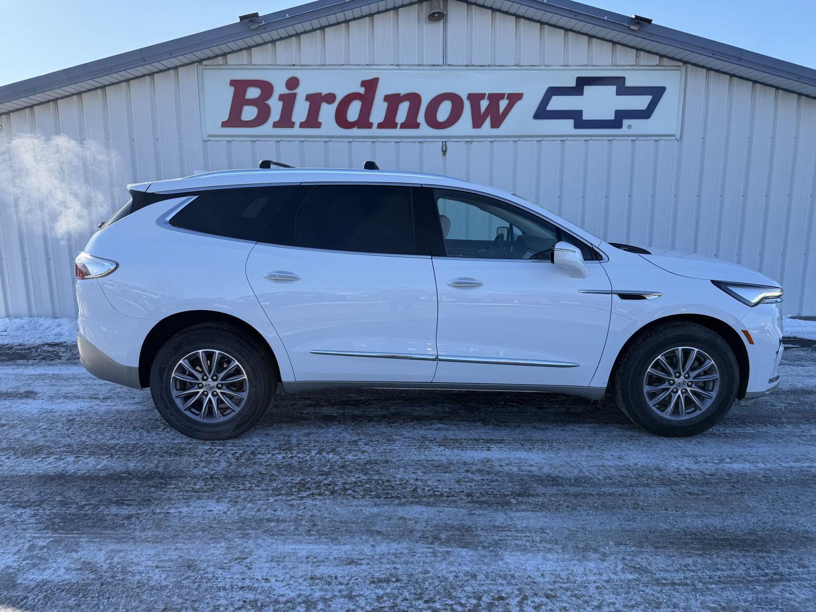 2023 Buick Enclave Essence AWD